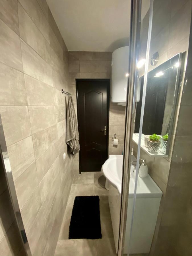 T&T Apartman Praid Bagian luar foto