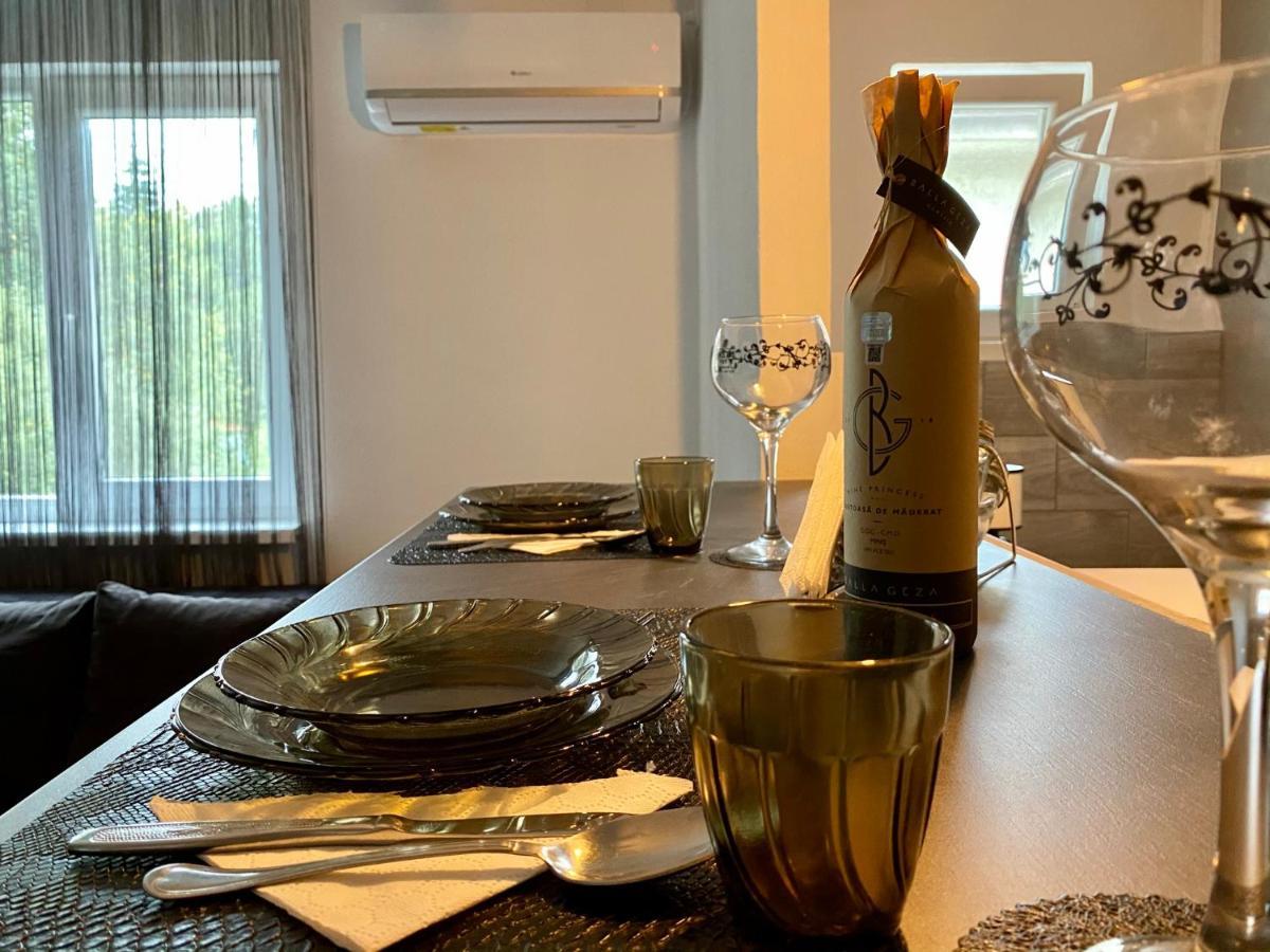 T&T Apartman Praid Bagian luar foto